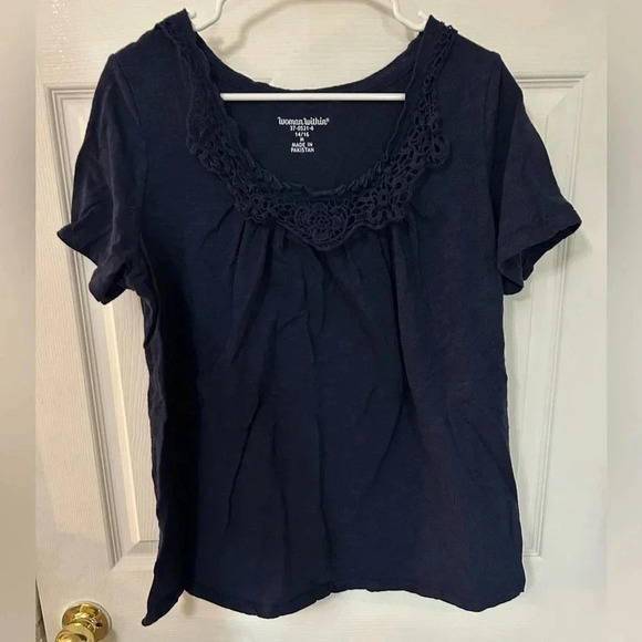 Women’s‎ blouse - Picture 1 of 5